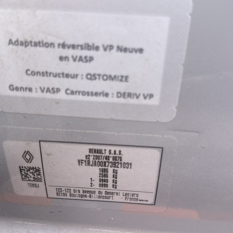 RENAULT CLIO 5 PHASE 2 1.5 BLUE DCI - 8V TURBO Photo n°13