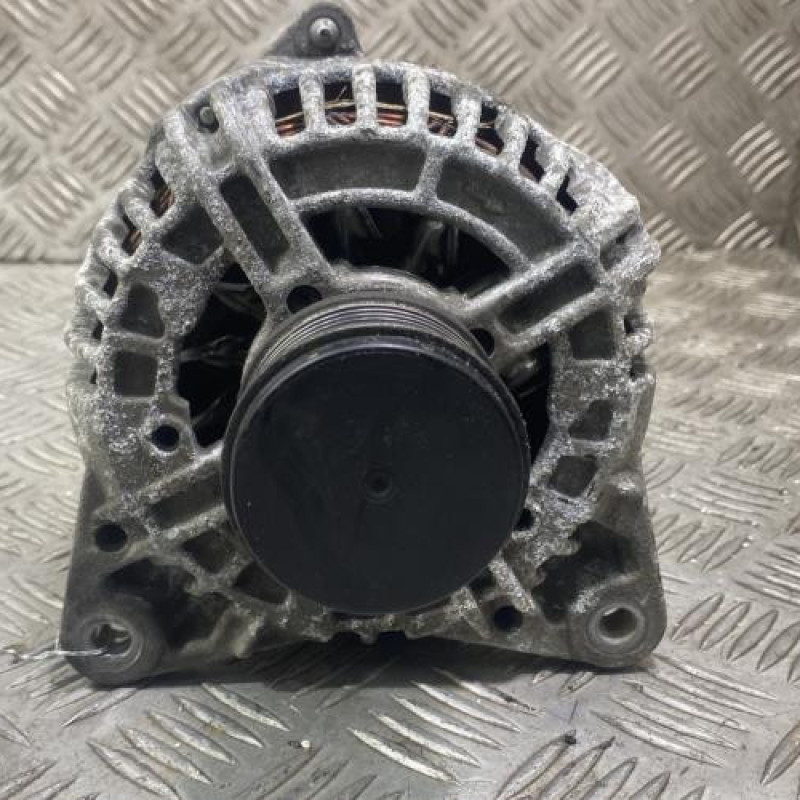 Alternateur RENAULT MODUS Photo n°1