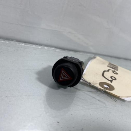 Bouton de warning OPEL ASTRA K Photo n°1
