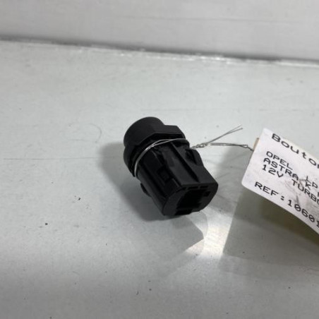 Bouton de warning OPEL ASTRA K