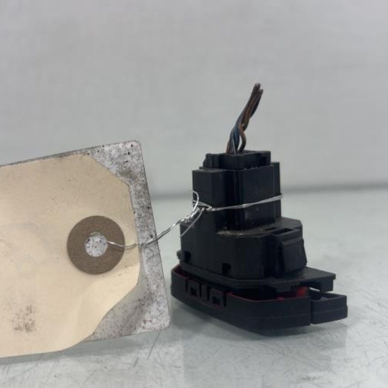 Bouton de warning FORD TRANSIT 5 Photo n°3