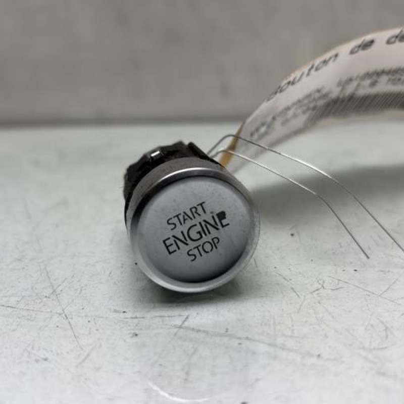 Bouton de demarrage VOLKSWAGEN GOLF 7 Photo n°1
