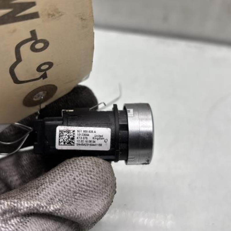 Bouton de demarrage VOLKSWAGEN GOLF 7 Photo n°4