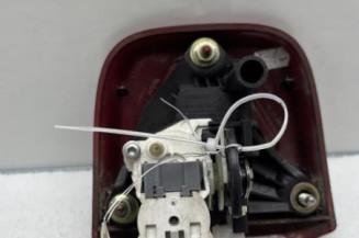 Bouton de coffre RENAULT CLIO 2