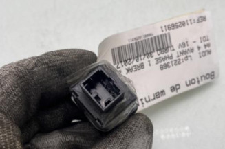 Bouton de warning AUDI A4 4