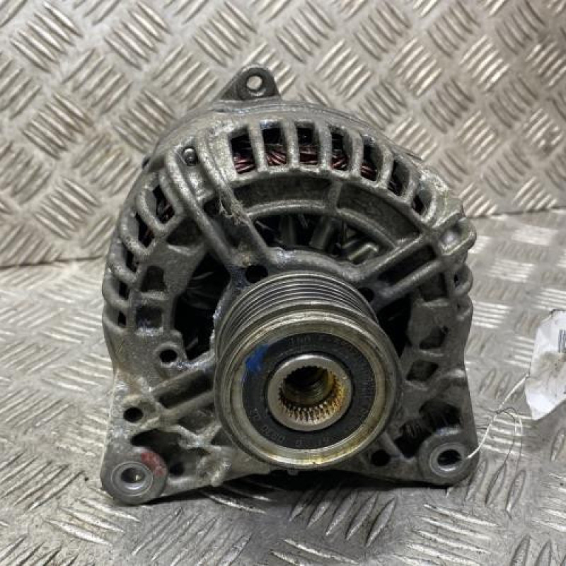 Alternateur RENAULT KANGOO 2 Photo n°1
