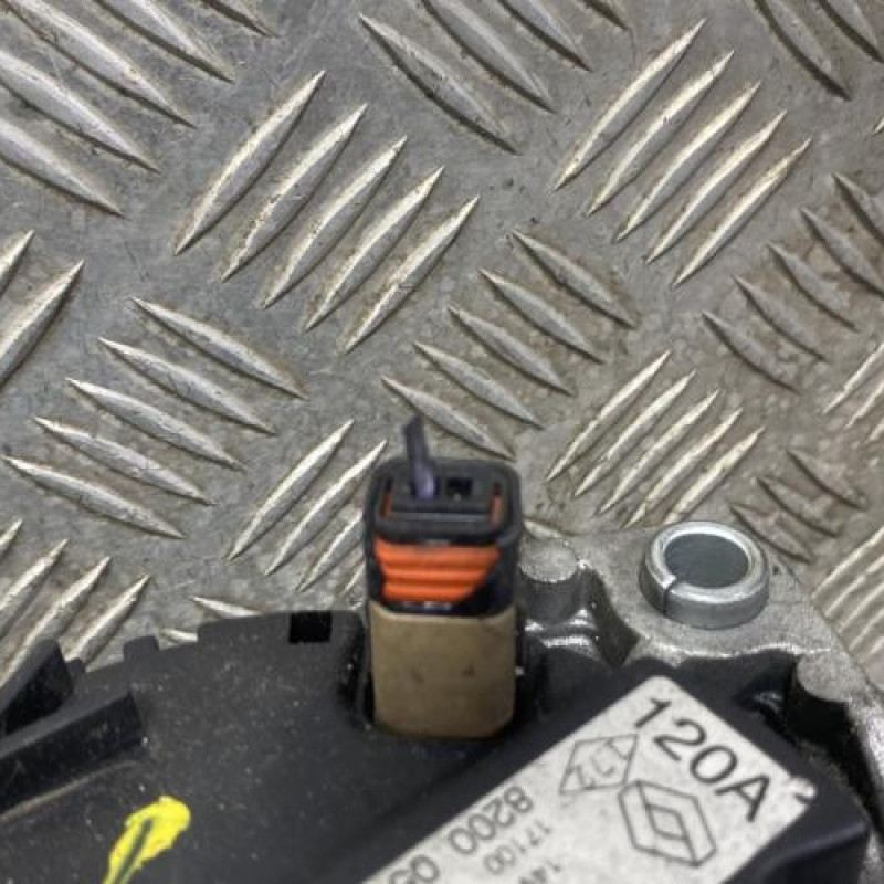 Alternateur RENAULT SCENIC 1 Photo n°4