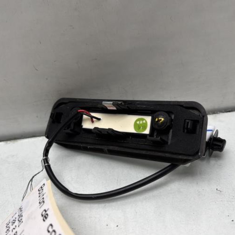 Bouton de coffre HYUNDAI I 20 2 Photo n°3