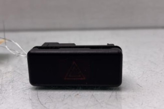 Bouton de warning BMW SERIE 5 E39 Photo n°1