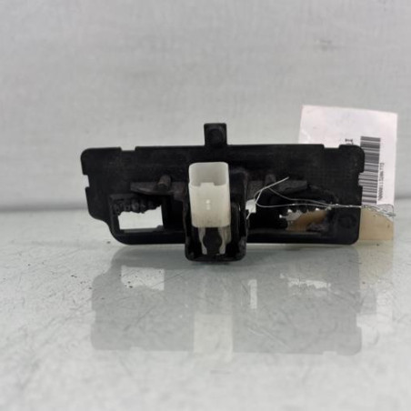 Bouton de coffre PEUGEOT 508 1