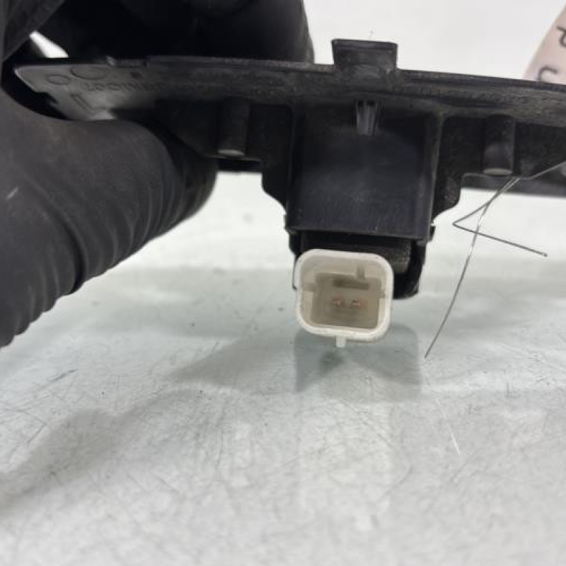 Bouton de coffre PEUGEOT 508 1 Photo n°3