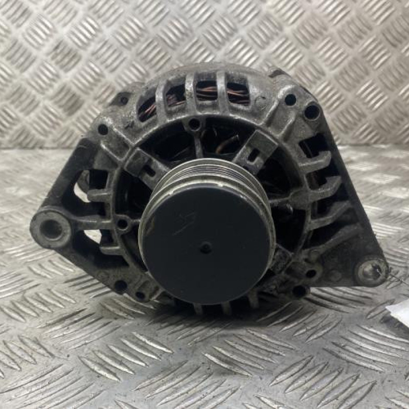 Alternateur RENAULT SCENIC 1 Photo n°1