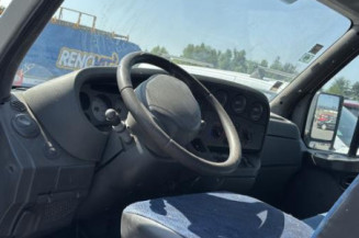 Vitre avant droit IVECO DAILY 3