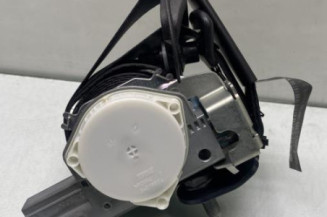 Pretensionneur de ceinture avant gauche PEUGEOT 5008 1