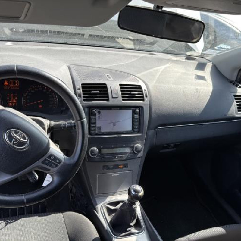 Vitre avant droit TOYOTA AVENSIS 3 Photo n°20