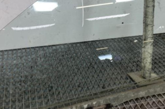 Vitre avant gauche TOYOTA YARIS 1
