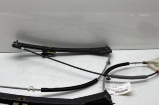 Leve vitre electrique avant droit VOLKSWAGEN POLO 5 Photo n°1