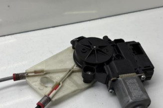 Leve vitre electrique avant droit VOLKSWAGEN POLO 5