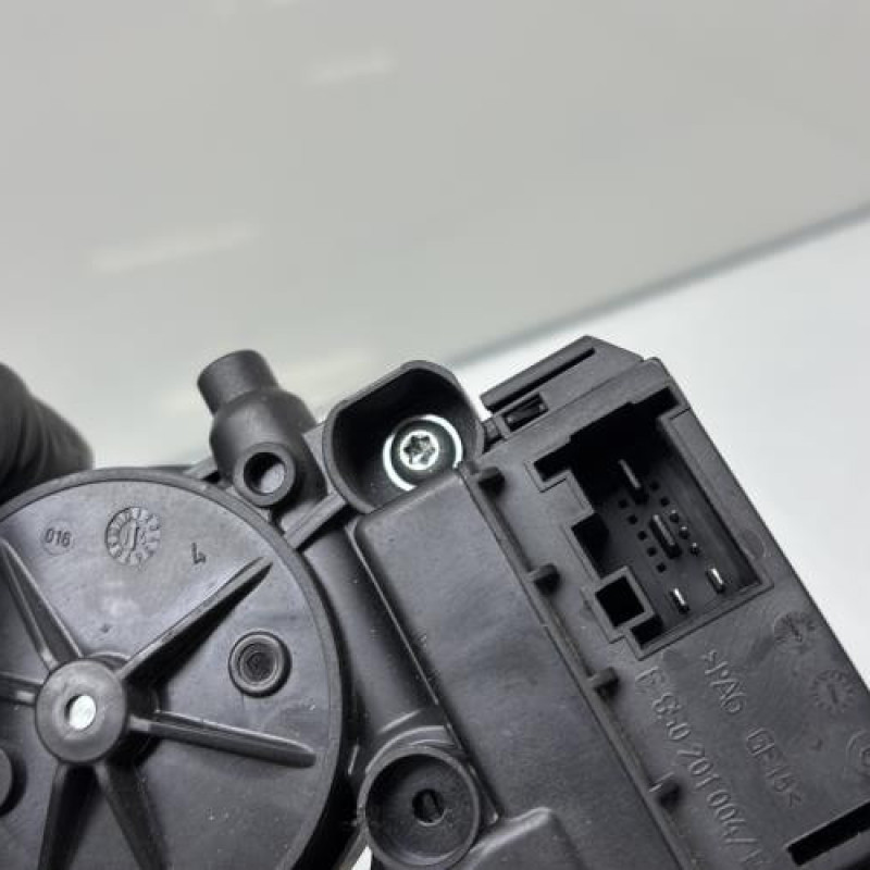 Leve vitre electrique avant droit VOLKSWAGEN POLO 5 Photo n°5