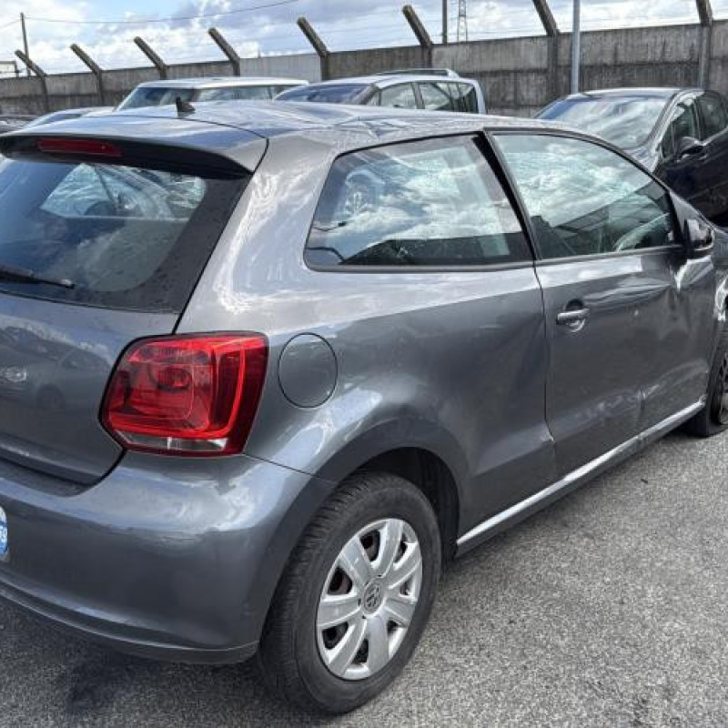 Plage arriere VOLKSWAGEN POLO 5 Photo n°14