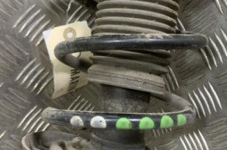 Amortisseur avant droit VOLKSWAGEN POLO 5