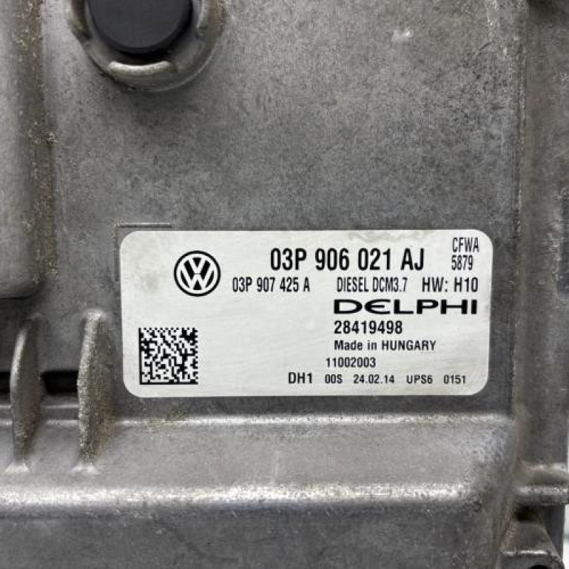 Calculateur moteur VOLKSWAGEN POLO 5 Photo n°2