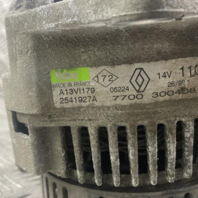 Alternateur RENAULT MASTER 2 Photo n°3