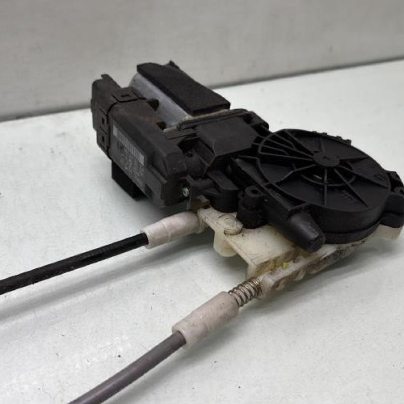 Leve vitre electrique avant gauche RENAULT MEGANE 2 Photo n°6
