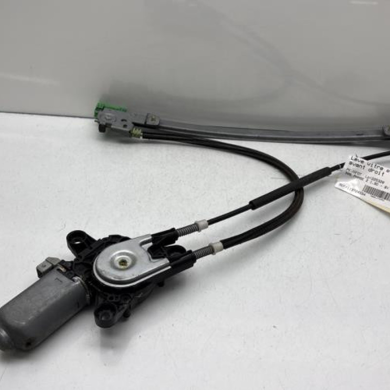 Leve vitre electrique avant droit PEUGEOT 306 Photo n°1