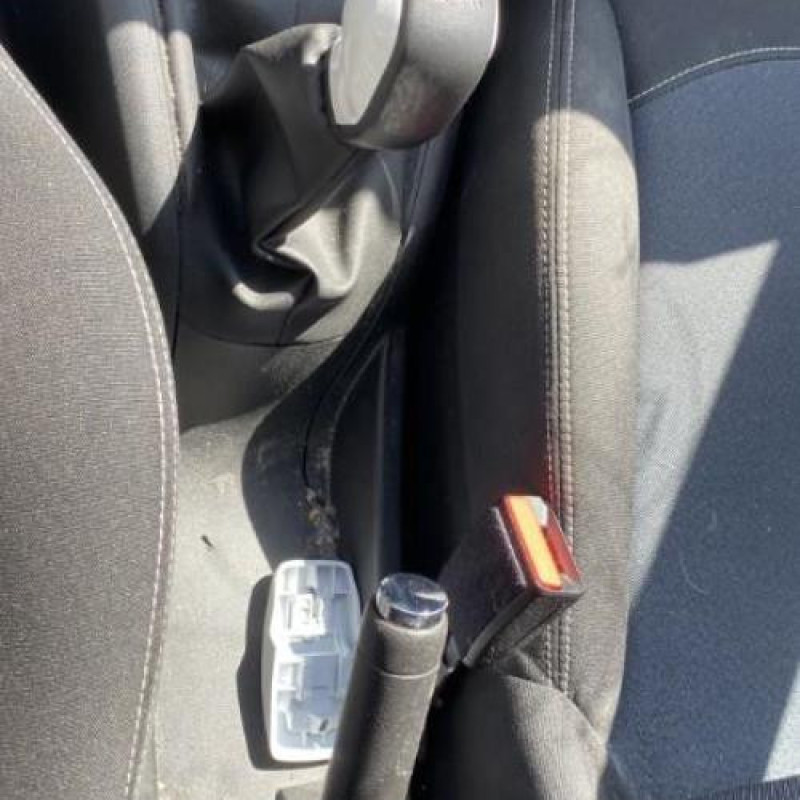 Alternateur PEUGEOT 208 1 Photo n°6