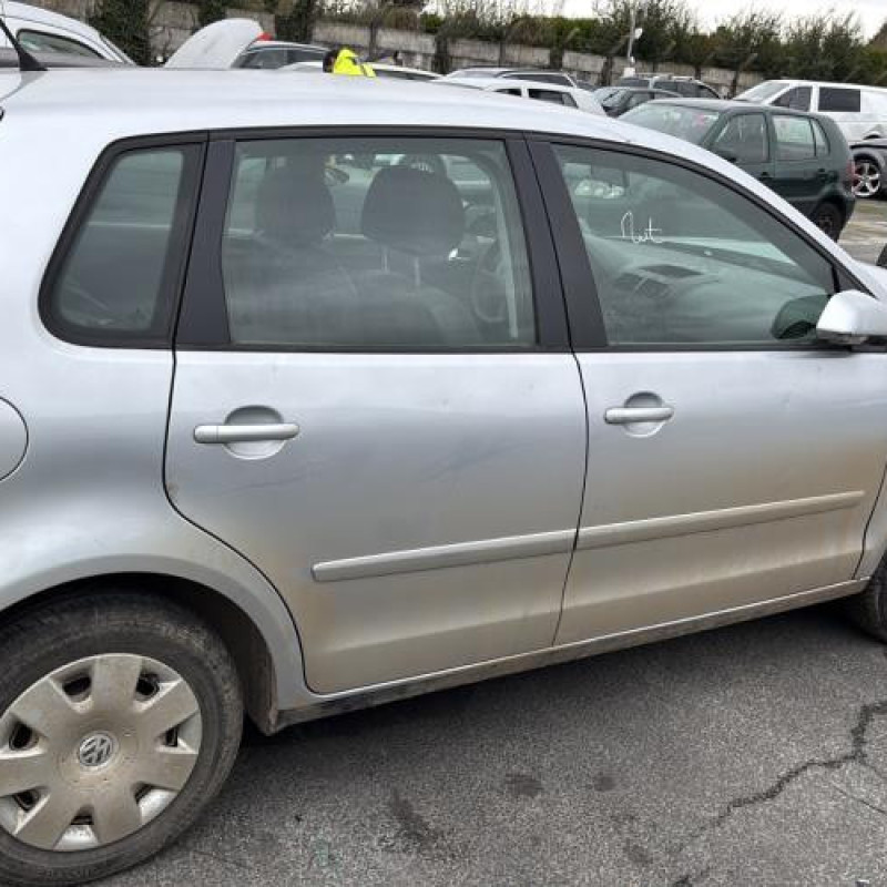 Alternateur VOLKSWAGEN POLO 4 Photo n°9