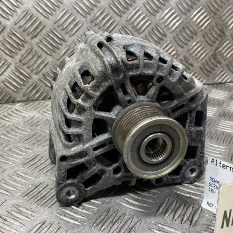 Alternateur RENAULT SCENIC 3 Photo n°1