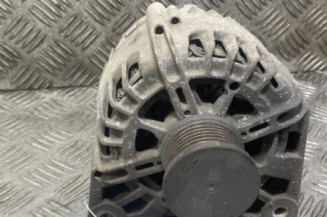 Alternateur RENAULT MASTER 3 Photo n°1