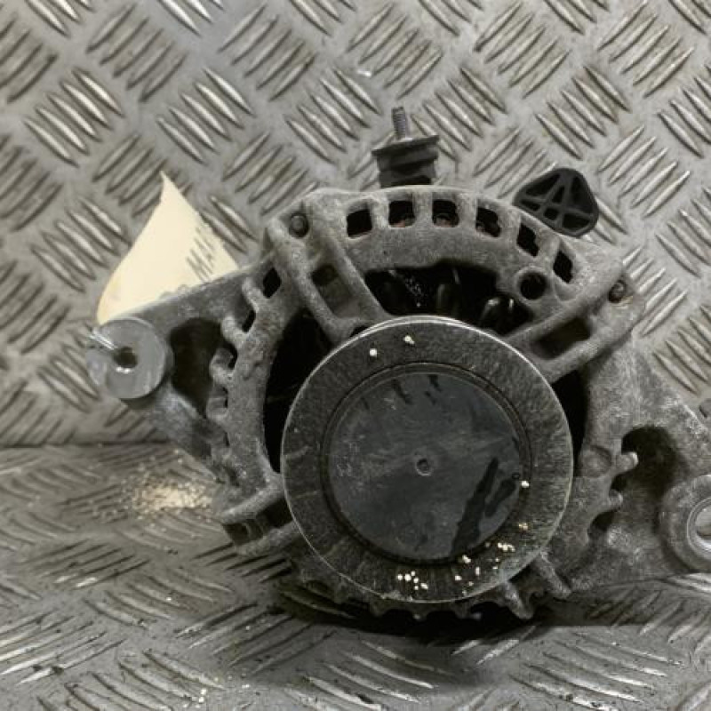 Alternateur TOYOTA YARIS 2 Photo n°3