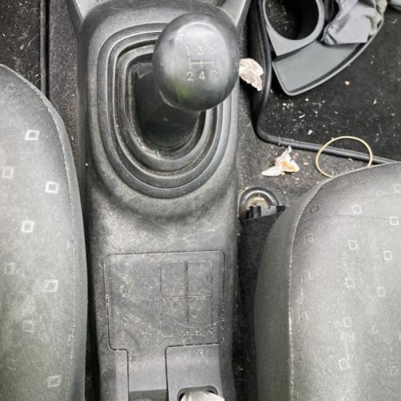 Alternateur TOYOTA YARIS 2 Photo n°20