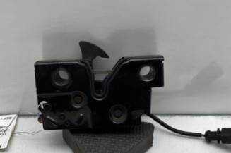 Fermeture de capot VOLKSWAGEN POLO 5 Photo n°1