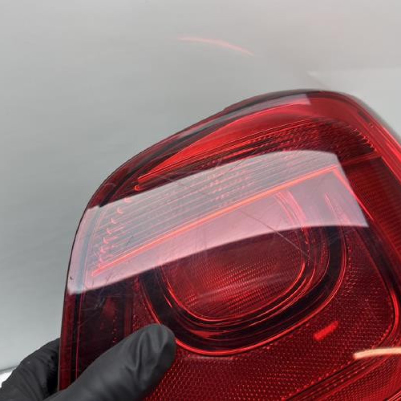 Feu arriere principal droit (feux) VOLKSWAGEN POLO 5 Photo n°4