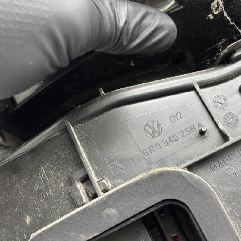 Feu arriere principal droit (feux) VOLKSWAGEN POLO 5 Photo n°8