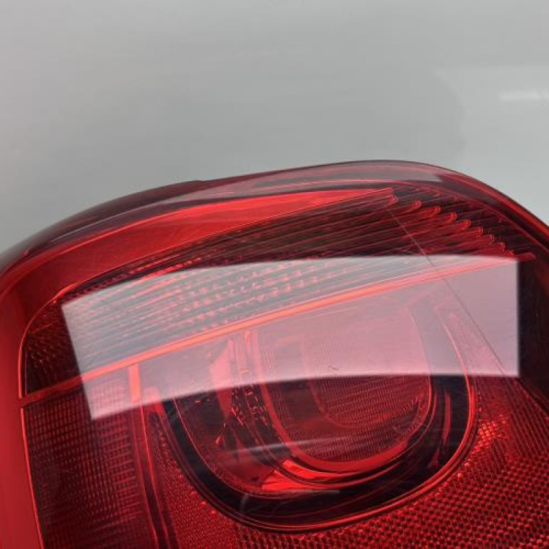 Feu arriere principal gauche (feux) VOLKSWAGEN POLO 5 Photo n°4