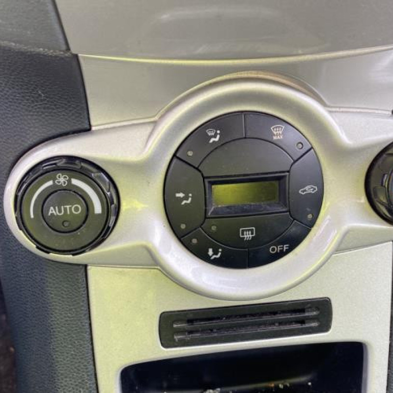 Compteur FORD FIESTA 6 Photo n°19