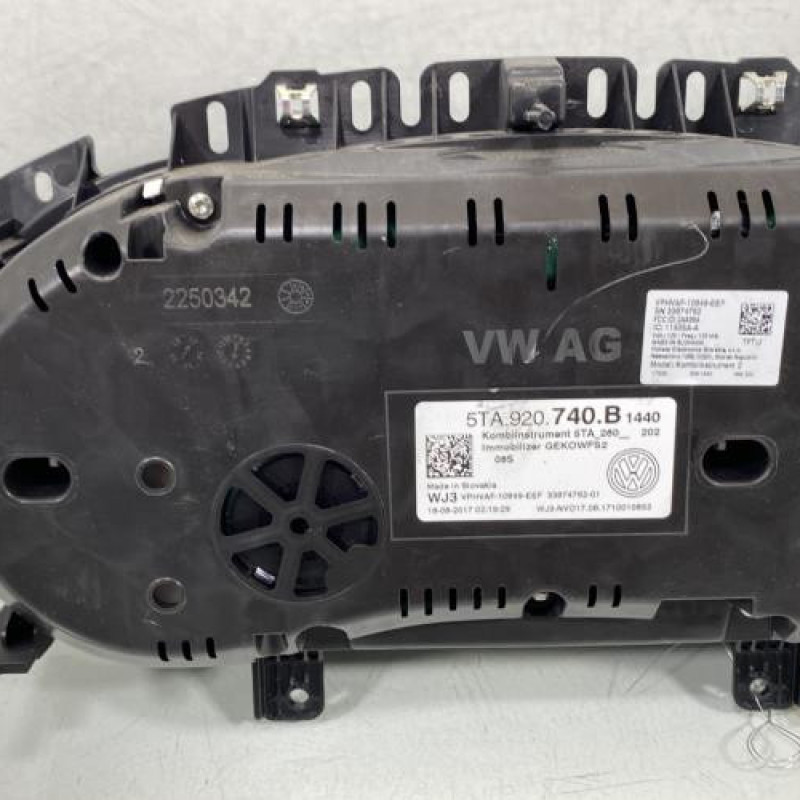 Compteur VOLKSWAGEN TOURAN 3 Photo n°4