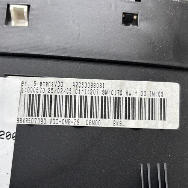 Compteur PEUGEOT 607 Photo n°4