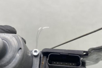 Leve vitre electrique avant gauche PEUGEOT 308 1