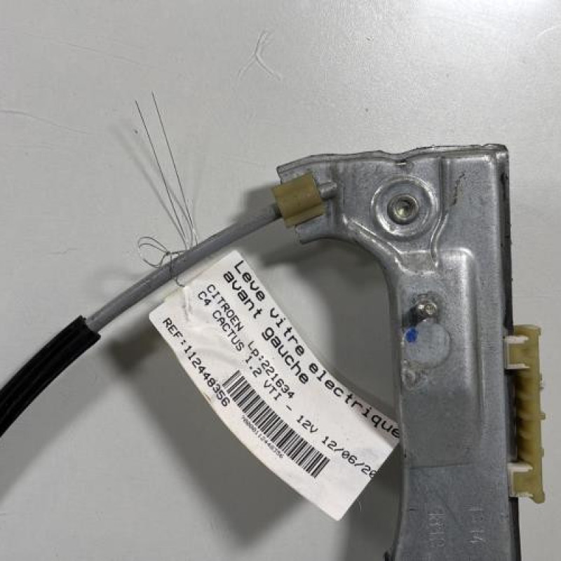 Leve vitre electrique avant gauche CITROEN C4 CACTUS Photo n°5