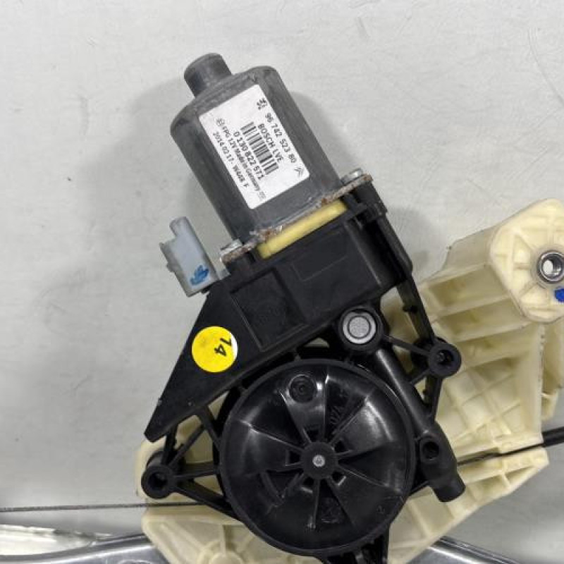 Leve vitre electrique avant gauche CITROEN C4 CACTUS Photo n°6
