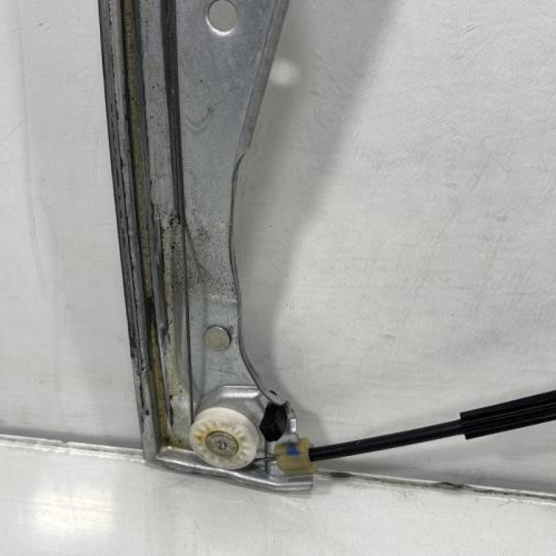 Leve vitre electrique avant gauche CITROEN C4 CACTUS Photo n°12