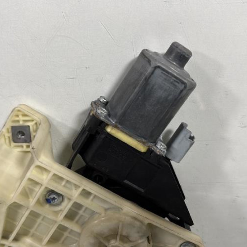 Leve vitre electrique avant gauche CITROEN C4 CACTUS Photo n°13