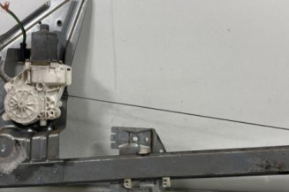 Leve vitre electrique avant gauche MERCEDES SPRINTER 3 Photo n°1