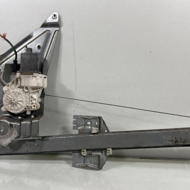 Leve vitre electrique avant gauche MERCEDES SPRINTER 3 Photo n°1