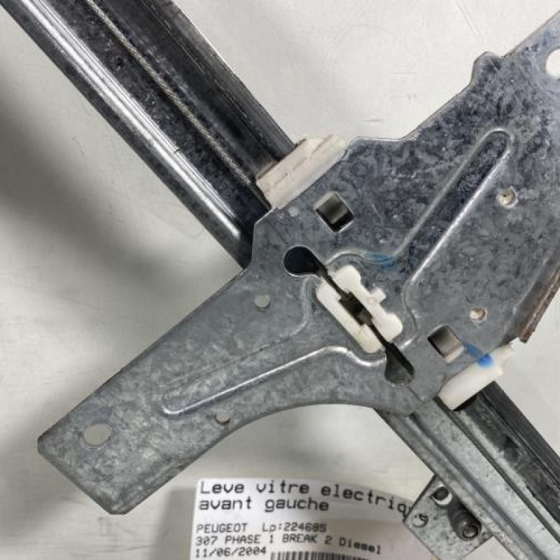 Leve vitre electrique avant gauche PEUGEOT 307 Photo n°7